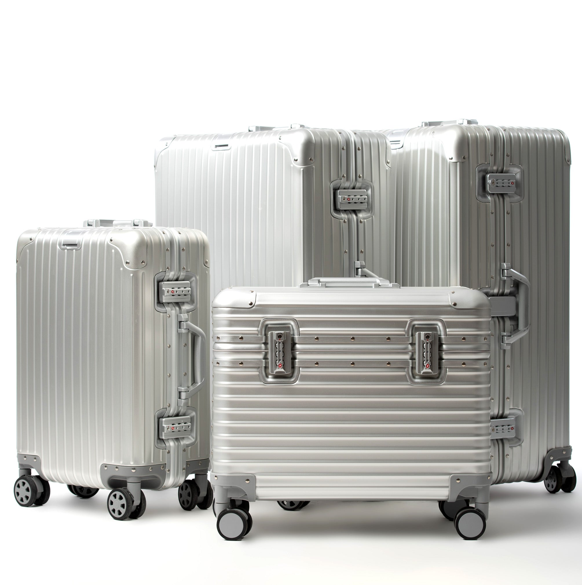 80% OFF ALUMINUM SUITCASE V1 VERSION & APPROVED RETURNS