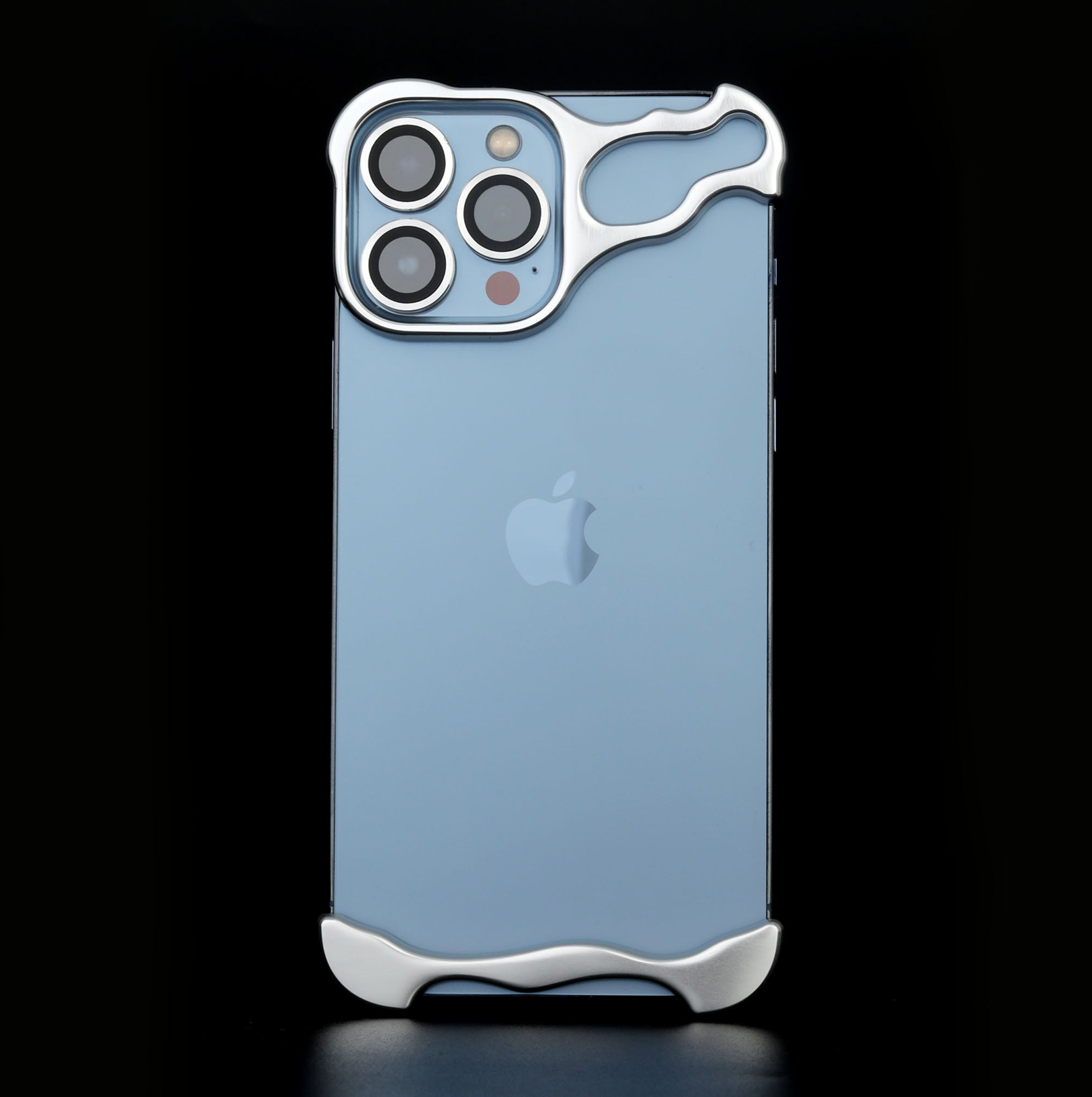 ALUMINIUM IPHONE CASE
