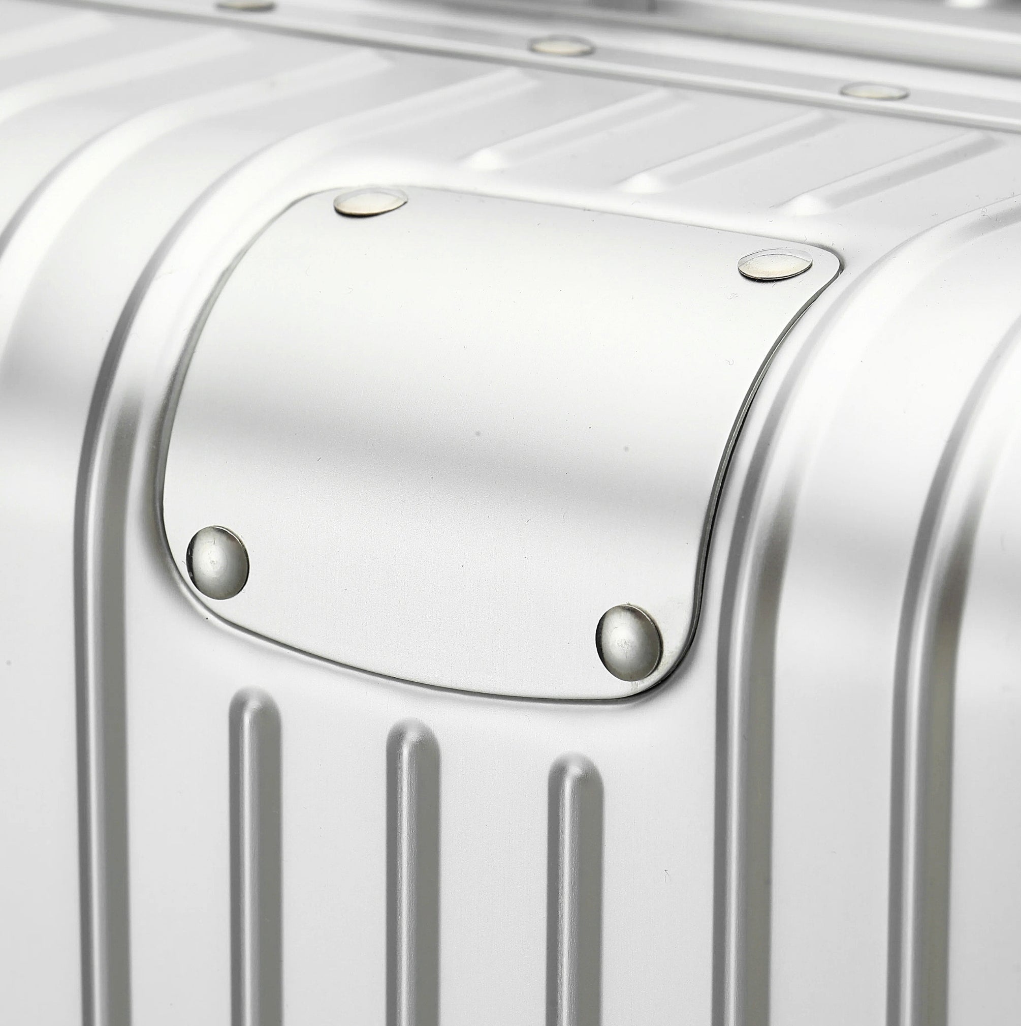 ALUMINIUM SUITCASE